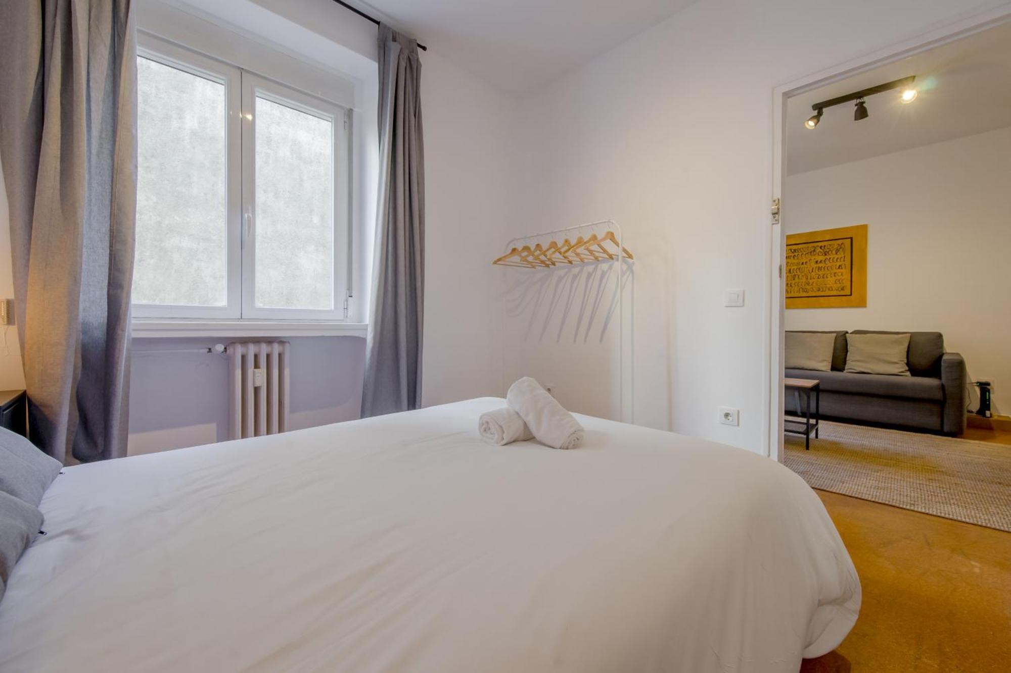 Classic Apt 7Pax En La Latina-Centro De Madrid Kültér fotó